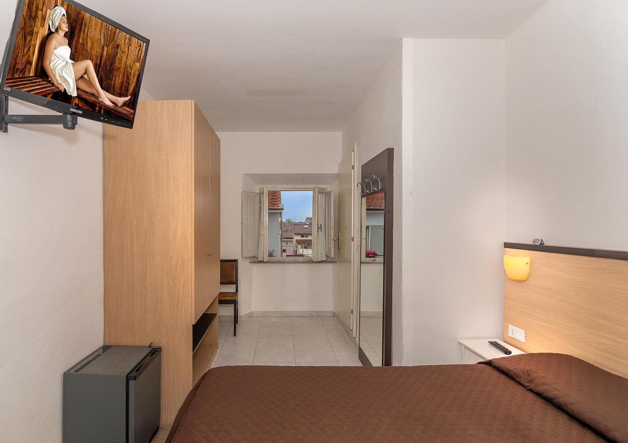 Hotel Rex Viareggio Rum bild